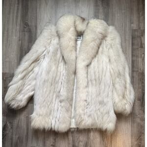 Vintage Wilson's Saga Blue Fox Fur Coat Size Small Style #71737